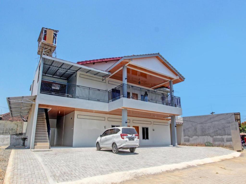 Oyo 93050 Mi Casa Inn Pati المظهر الخارجي الصورة